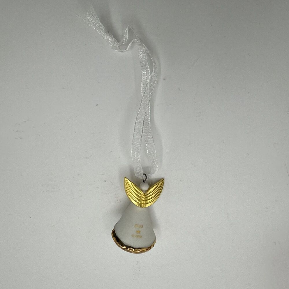 Hallmark Miniature Porcelain Christmas Ornament Tiny Angel 2023 Dangling Heart - Picture 3 of 7